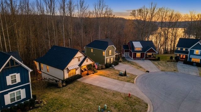 601 Evans Dr, Tullahoma, TN 37388