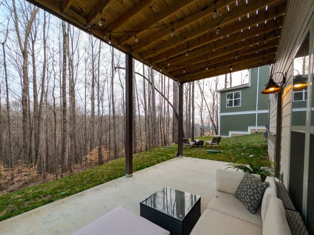 601 Evans Dr, Tullahoma, TN 37388