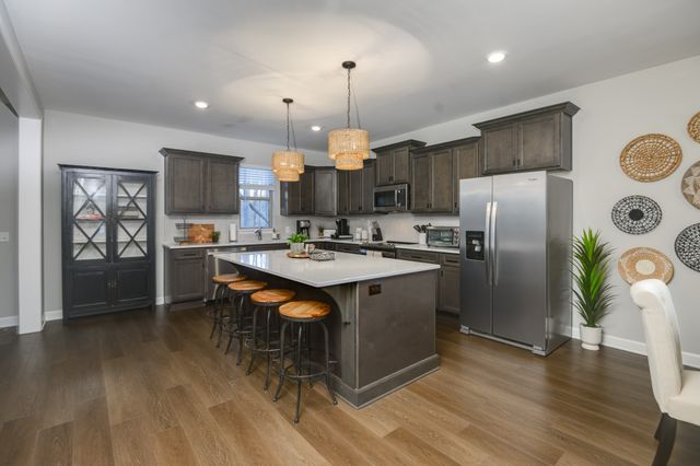 601 Evans Dr, Tullahoma, TN 37388