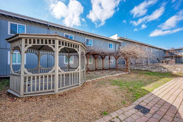 2401 Manor St RD 118, Austin, TX 78722