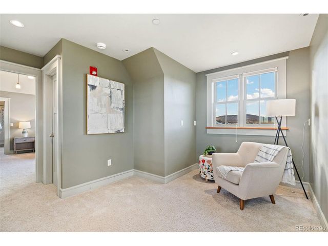 14754 Creekside Ln, Longmont, CO 80503