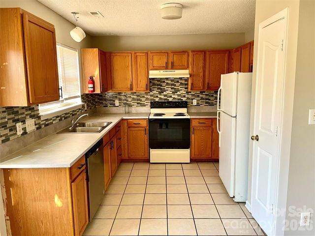 12151 Brownestone View Drive, Charlotte, NC 28269