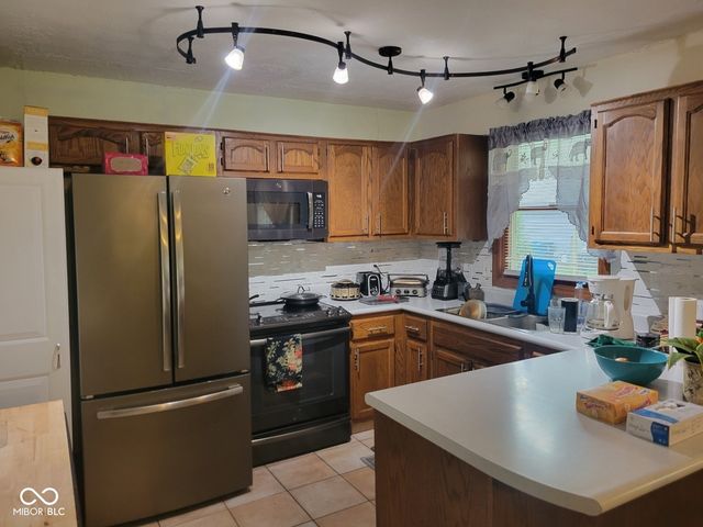 6006 Buell Lane, Indianapolis, IN 46254