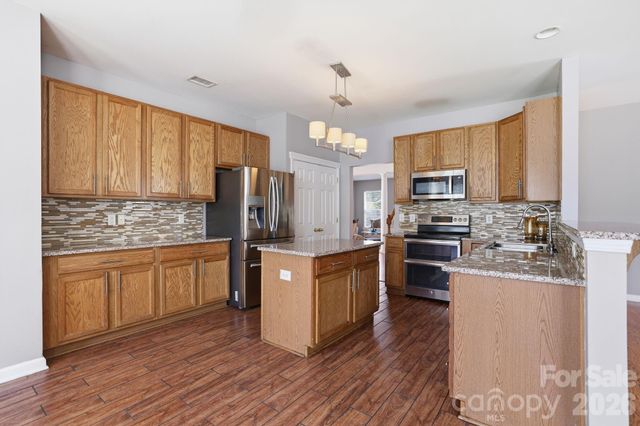 5214 Coffeeberry Lane, Charlotte, NC 28227