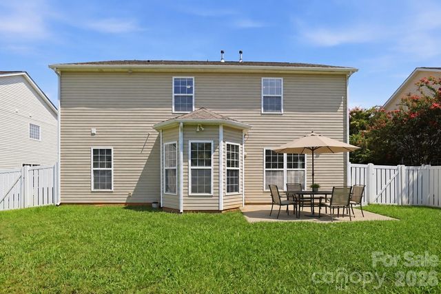 5214 Coffeeberry Lane, Charlotte, NC 28227