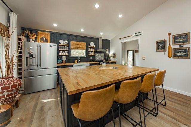 184 Guffey Lane, Shirley, AR 72153