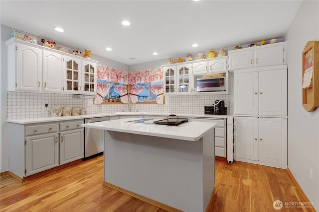 2915 Stirling Court SE, Olympia, WA 98501