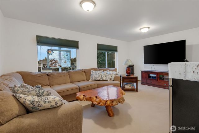 2915 Stirling Court SE, Olympia, WA 98501