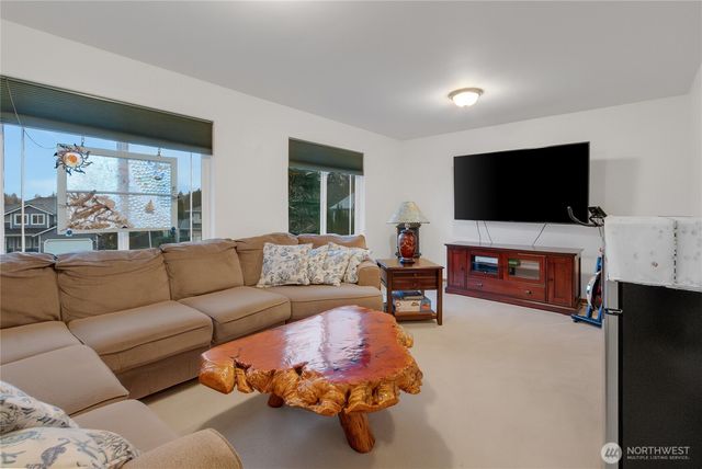 2915 Stirling Court SE, Olympia, WA 98501