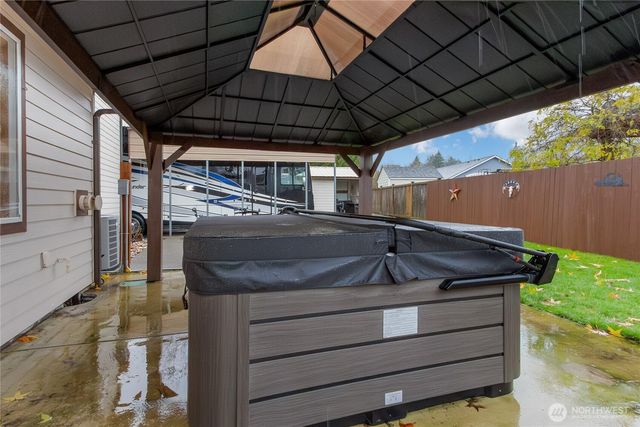 2915 Stirling Court SE, Olympia, WA 98501