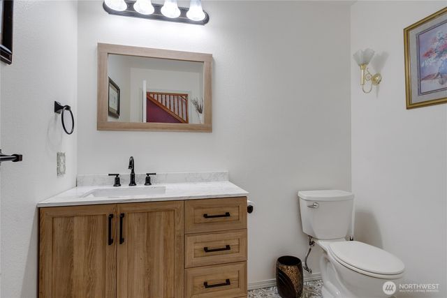 2915 Stirling Court SE, Olympia, WA 98501