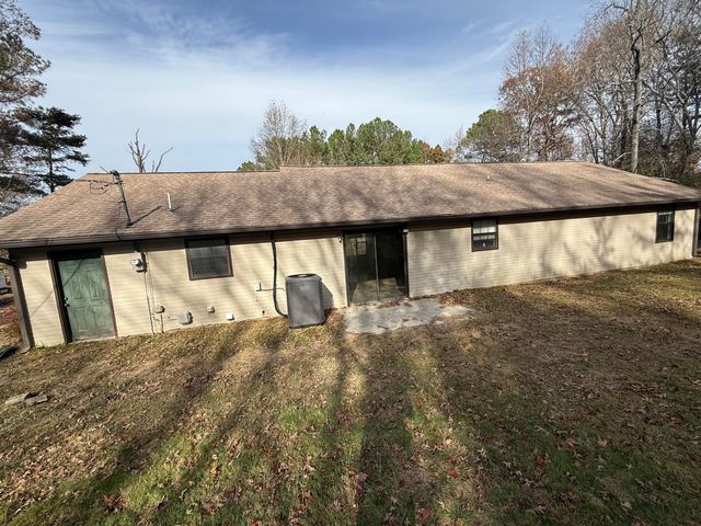 177 County Road 704 Road, Athens, TN 37303