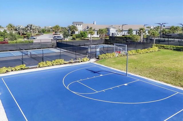 17920 PALMISTE DRIVE, Bradenton, FL 34202