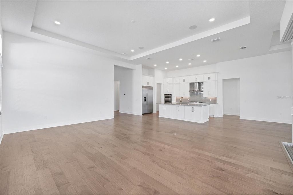 Image 11 of property listing at 17920 PALMISTE DRIVE, Bradenton, FL 34202