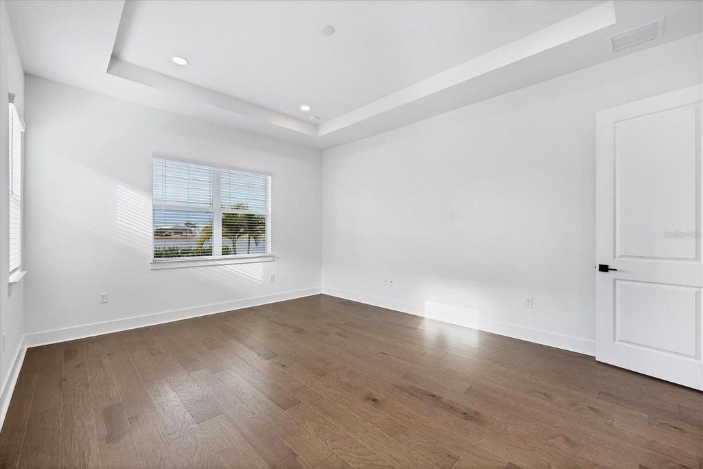 Image 24 of property listing at 17920 PALMISTE DRIVE, Bradenton, FL 34202