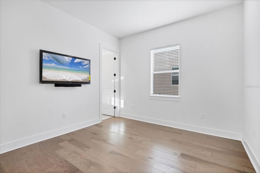 Image 30 of property listing at 17920 PALMISTE DRIVE, Bradenton, FL 34202