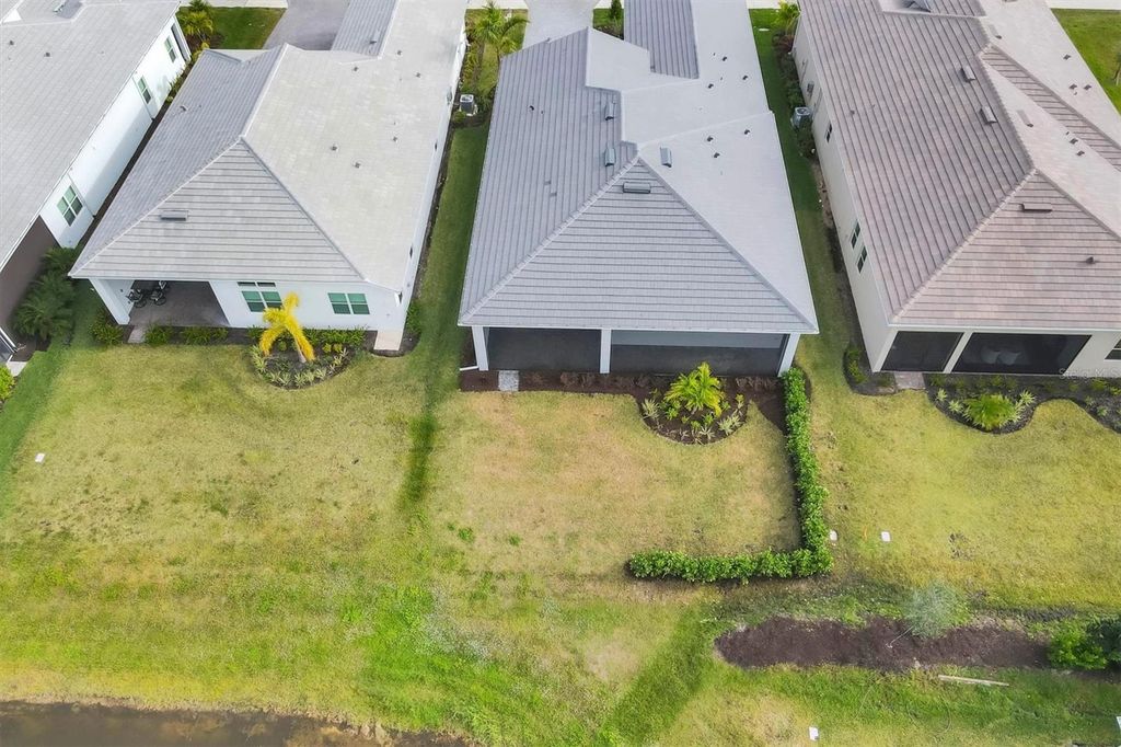 Image 42 of property listing at 17920 PALMISTE DRIVE, Bradenton, FL 34202