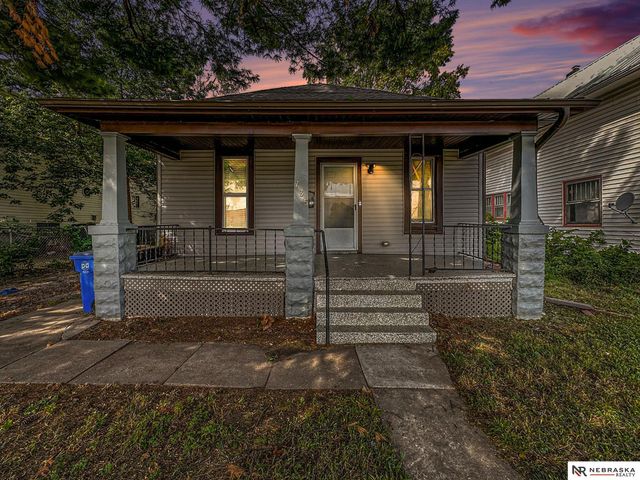 735 S 21st Street, Lincoln, NE 68510