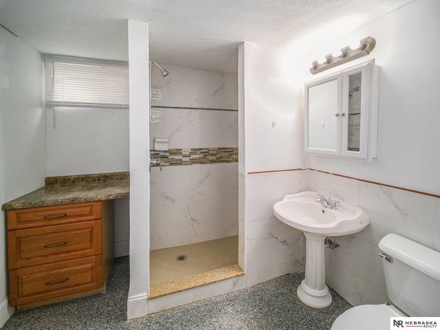 735 S 21st Street, Lincoln, NE 68510