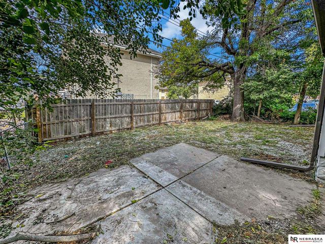 735 S 21st Street, Lincoln, NE 68510