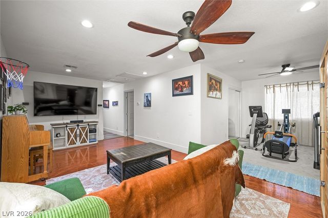 4709 West San Miguel Avenue, North Las Vegas, NV 89032