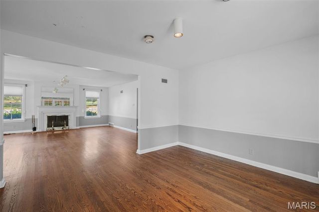 8312 Old Bonhomme Road, University City, MO 63132