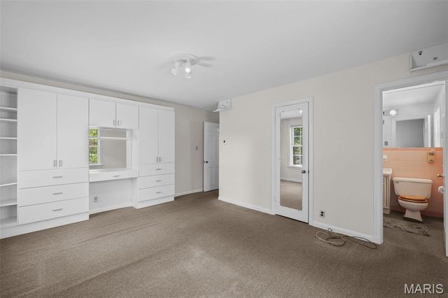 8312 Old Bonhomme Road, University City, MO 63132