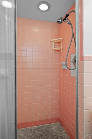 8312 Old Bonhomme Road, University City, MO 63132