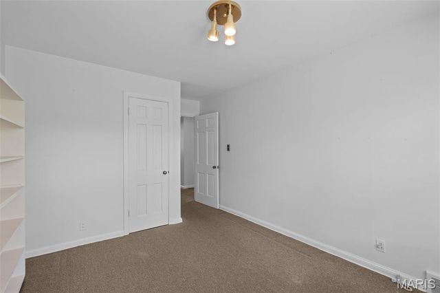 8312 Old Bonhomme Road, University City, MO 63132