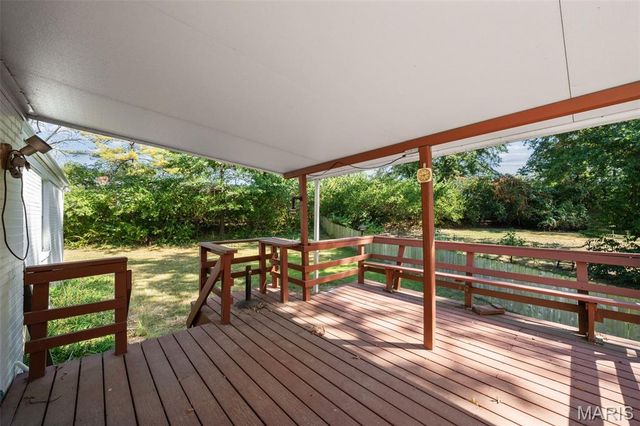 8312 Old Bonhomme Road, University City, MO 63132