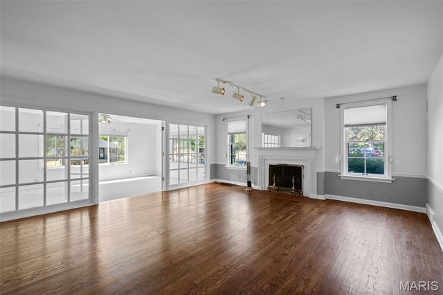 8312 Old Bonhomme Road, University City, MO 63132