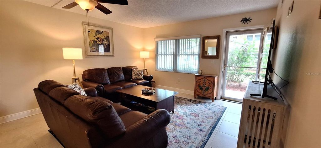 Image 2 of property listing at 10035 63RD AVENUE N 3, St Petersburg, FL 33708