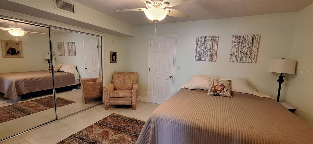 Image 15 of property listing at 10035 63RD AVENUE N 3, St Petersburg, FL 33708