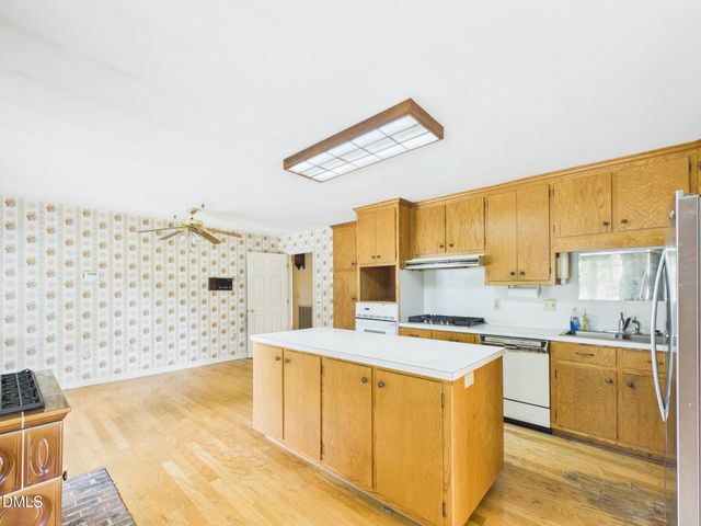 501 N Churton Street, Hillsborough, NC 27278