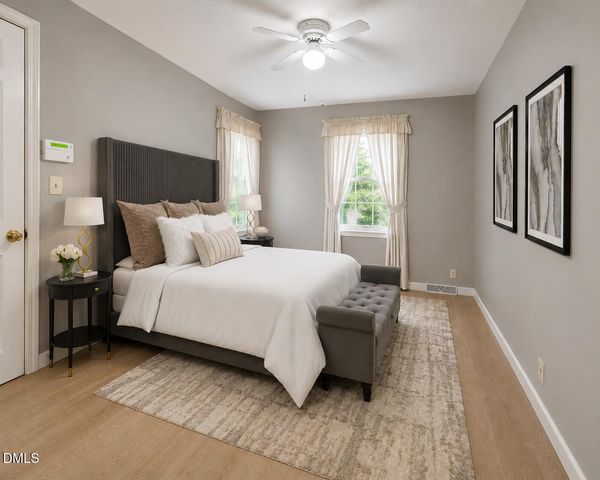 501 N Churton Street, Hillsborough, NC 27278