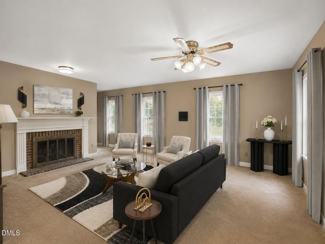 501 N Churton Street, Hillsborough, NC 27278