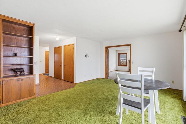 601 E 103rd Street, Bloomington, MN 55420