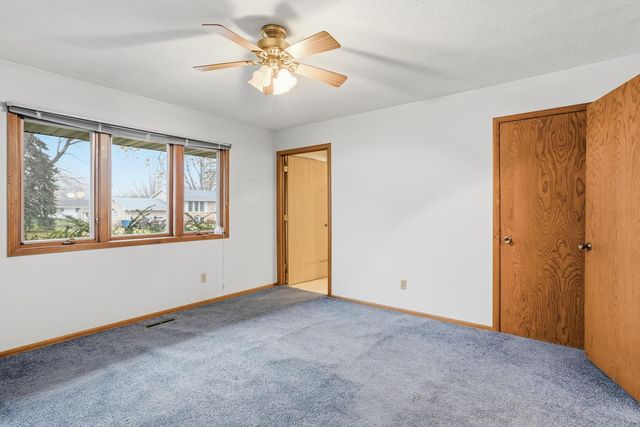 601 E 103rd Street, Bloomington, MN 55420