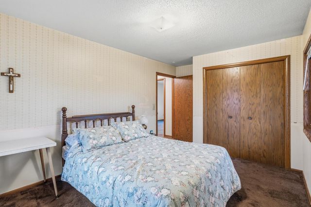 601 E 103rd Street, Bloomington, MN 55420