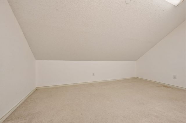 3906 Brookfield Drive, Arlington, TX 76001