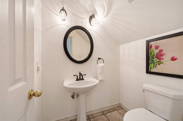 3906 Brookfield Drive, Arlington, TX 76001