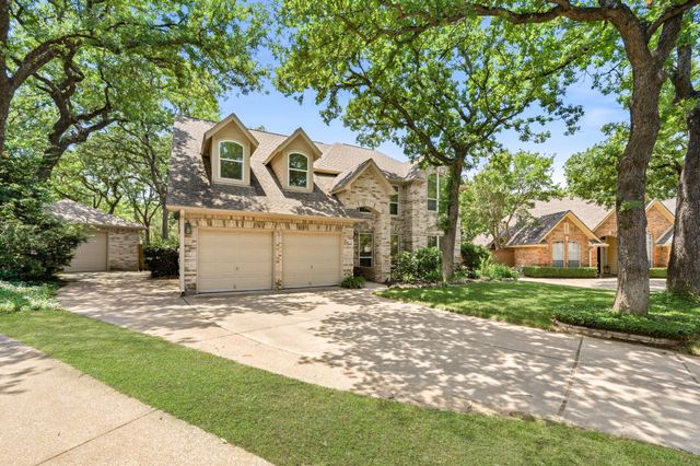 3906 Brookfield Drive, Arlington, TX 76001