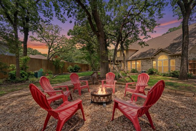 3906 Brookfield Drive, Arlington, TX 76001