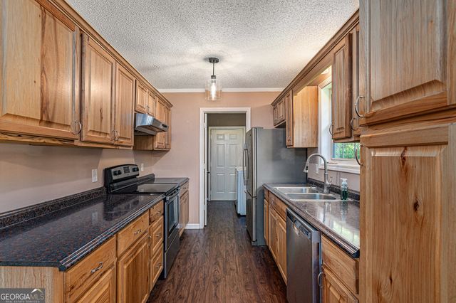 5440 Crest Highway, Thomaston, GA 30286