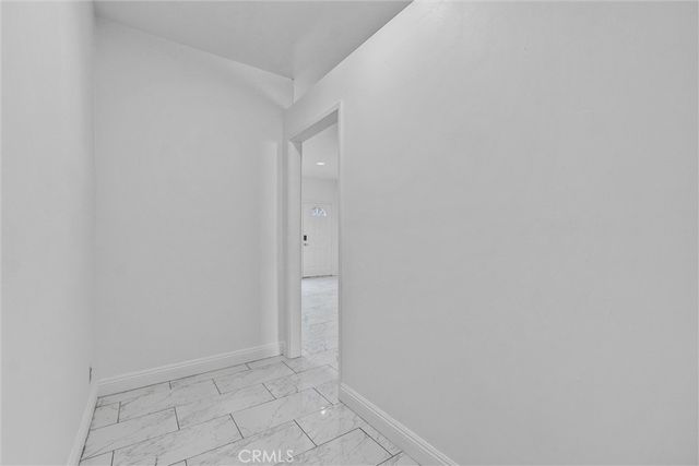 18347 Saticoy 24, Reseda, CA 91335