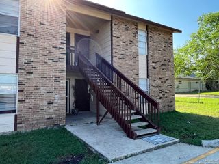 300 Moursund Blvd Apt 9, San Antonio, TX 78221