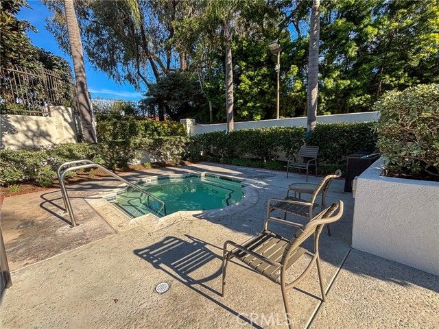 75 Palm Beach Court, Dana Point, CA 92629