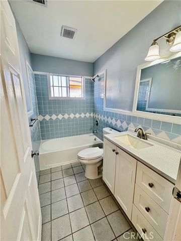 5002 W 142 Street, Hawthorne, CA 90250