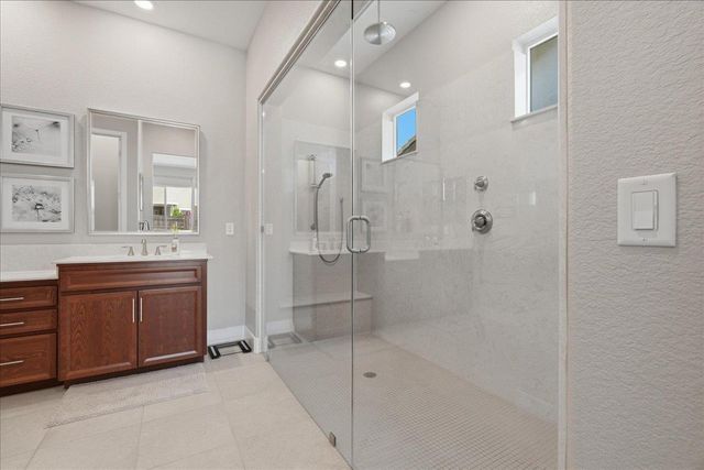 1504 Red Lake Way, Lincoln, CA 95648