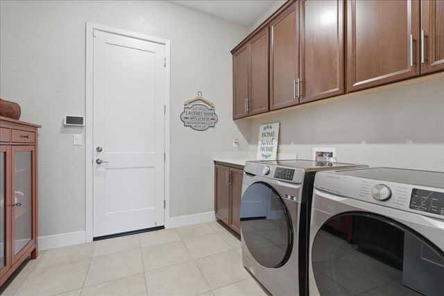 1504 Red Lake Way, Lincoln, CA 95648